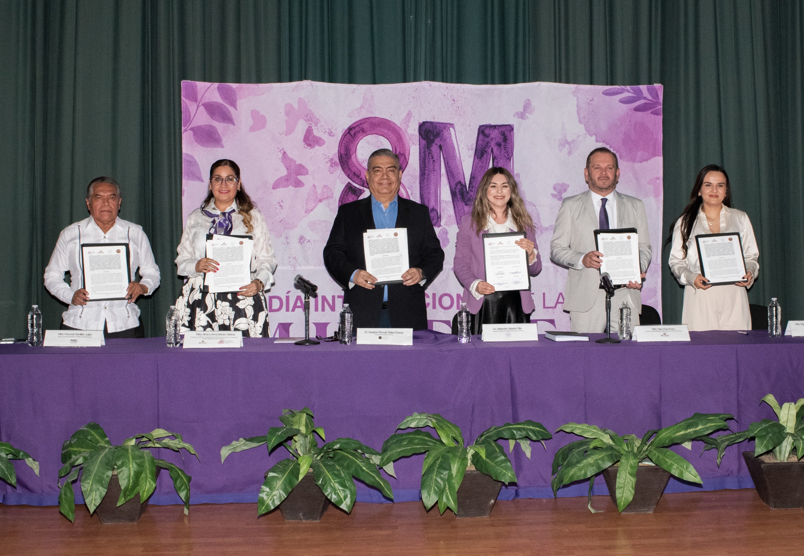 Signan convenio IEE Sonora, FDE Sonora y TEE Sonora para fortalecer los derechos político-electorales de las mujeres